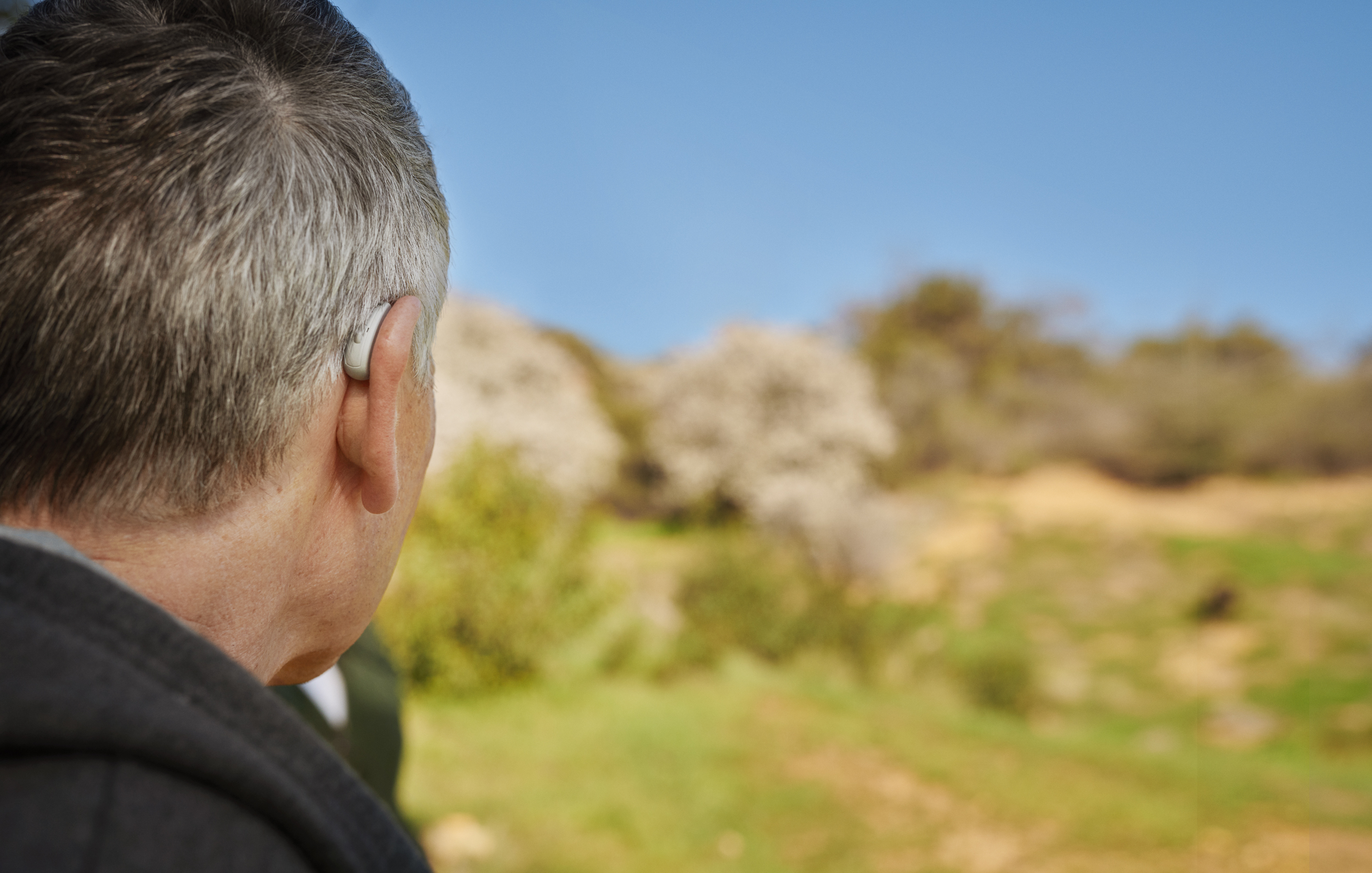 Beltone Amaze user go hiking