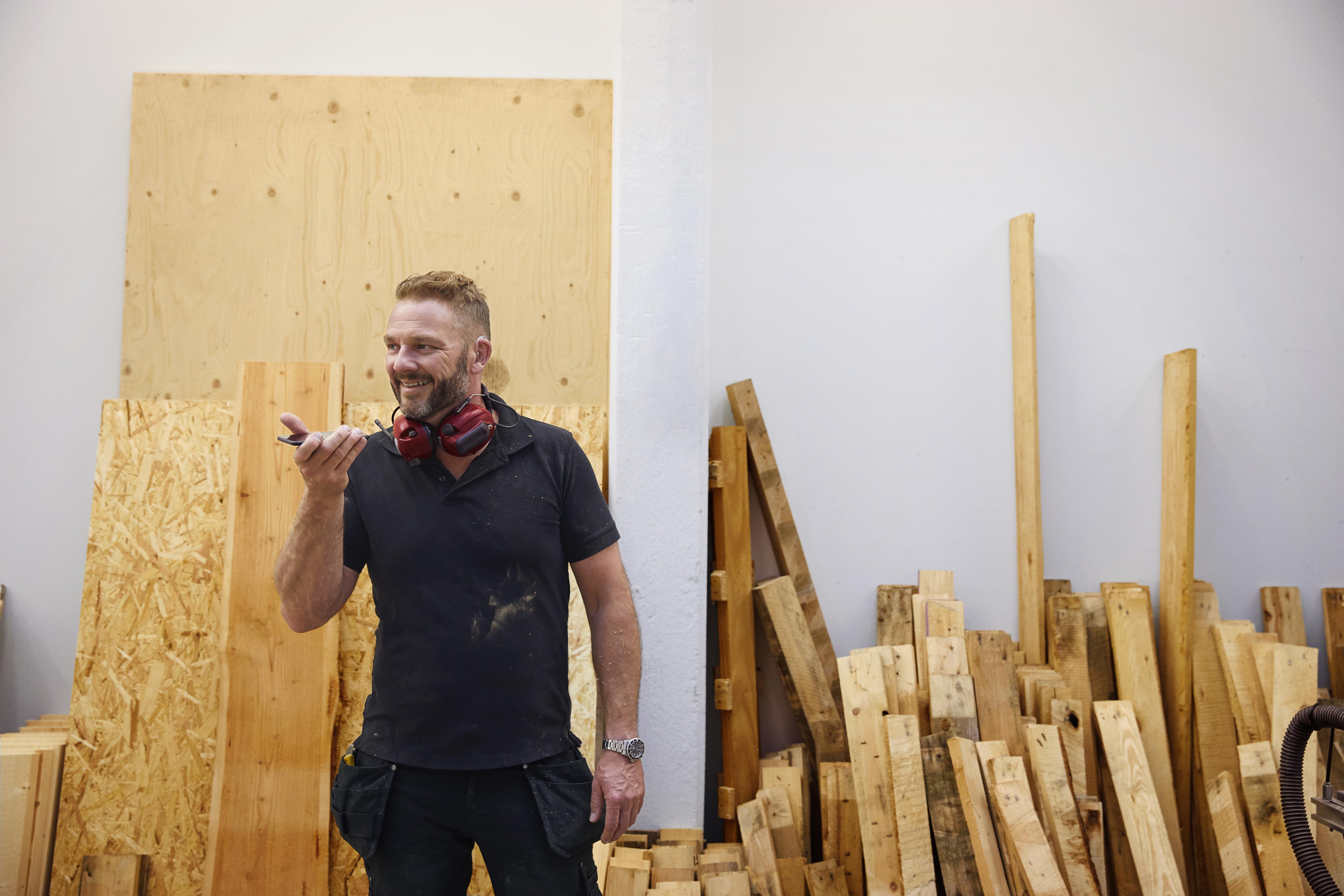 Man talking on the phone | ReSound