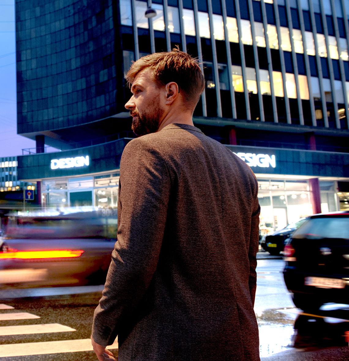 Hearing aids for severe-to-profound hearing loss | ReSound ENZO Q