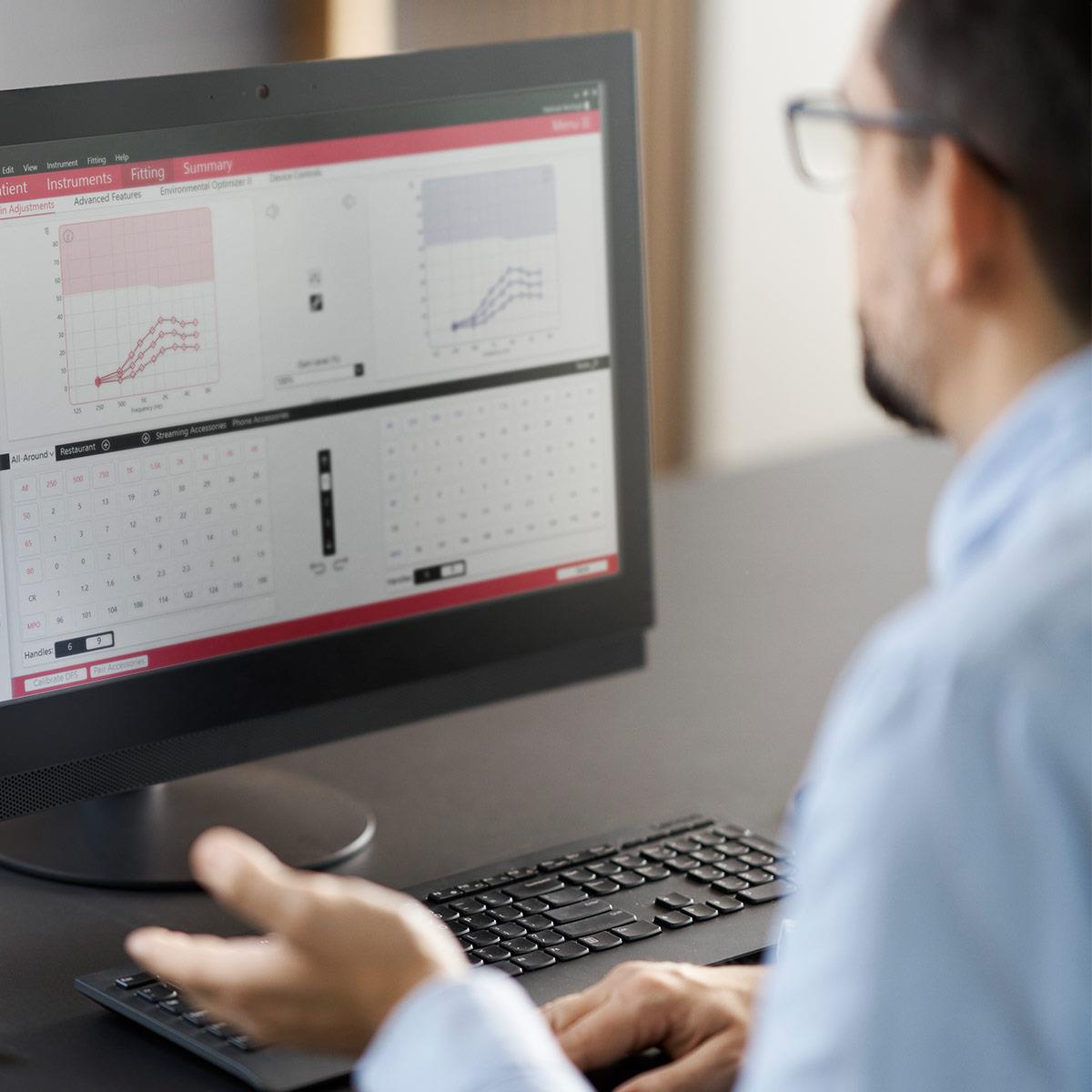 Hoorassessment functie vanuit huis via ReSound Assist Live video-afspraak om uw ReSound ONE hoortoestel aan te passen