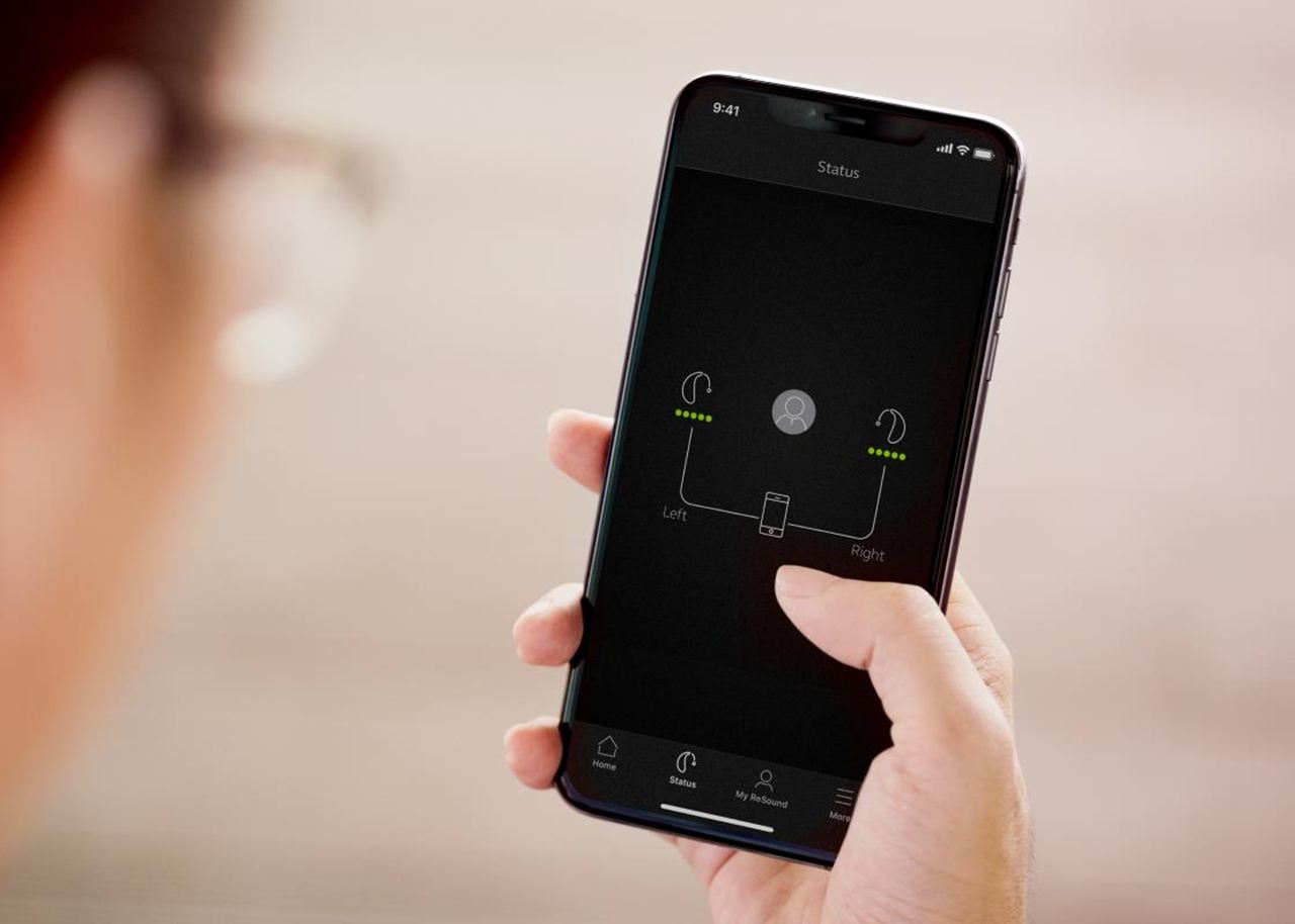 Overvåg batteristatus via Smart 3D appen i vores nyeste høreapparat med den mest naturlige lydkvalitet – ReSound ONE