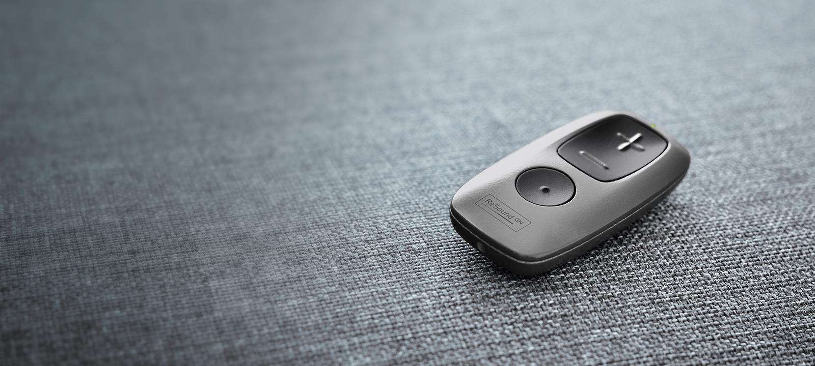The new ReSound Remote Control has large buttons to make it easier to navigate settings and volume.
