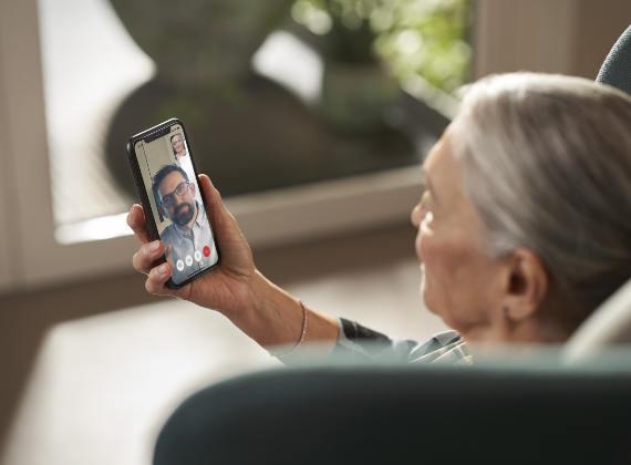 ReSound Assist Live Assistance in action